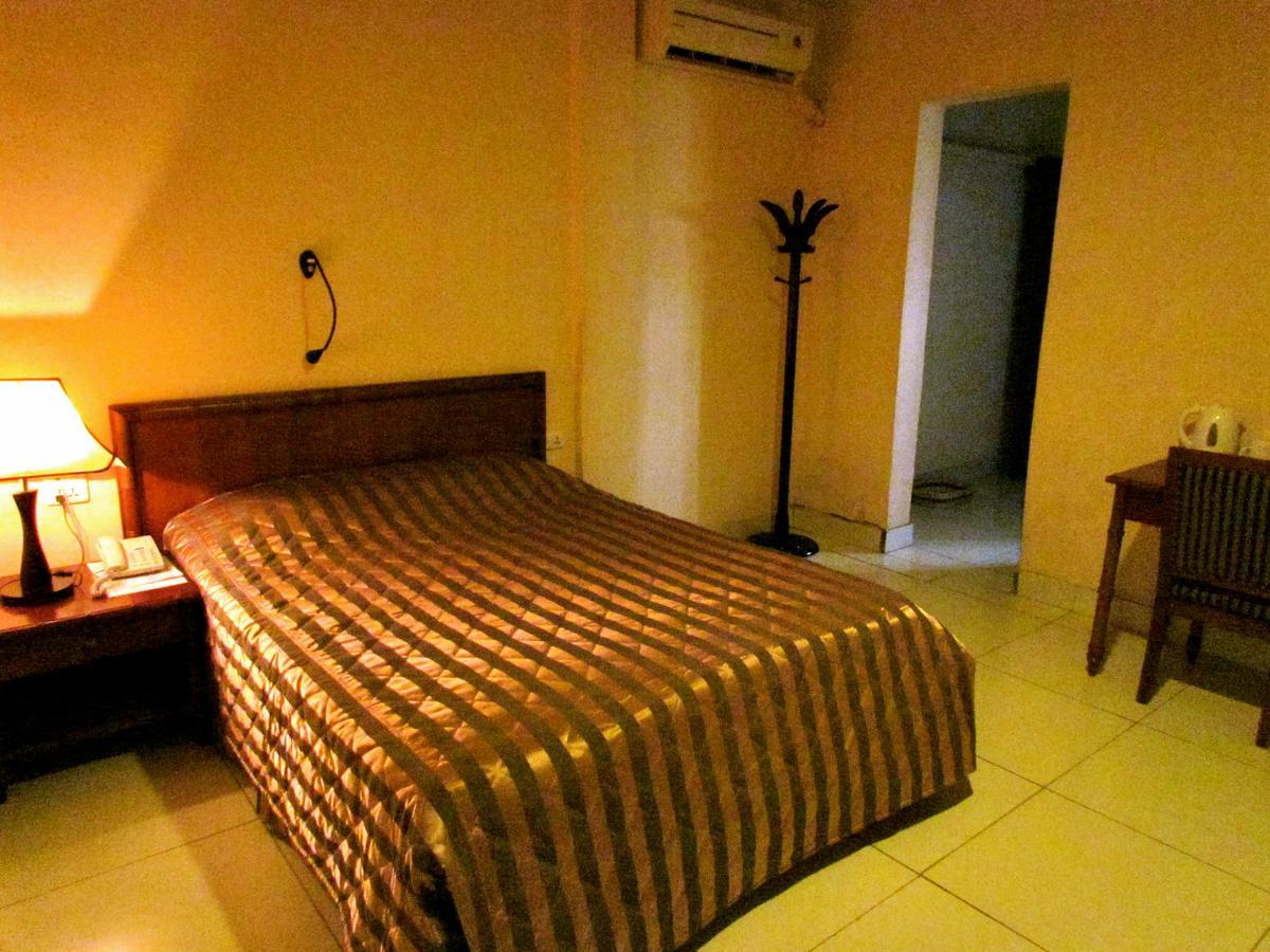 Himeur al Goz Hotel Chez Wou 吳家園 מראה חיצוני תמונה